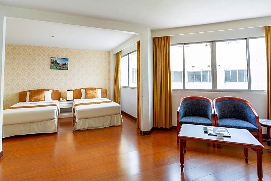 Photo 1 of 1 of Luxury Suite
