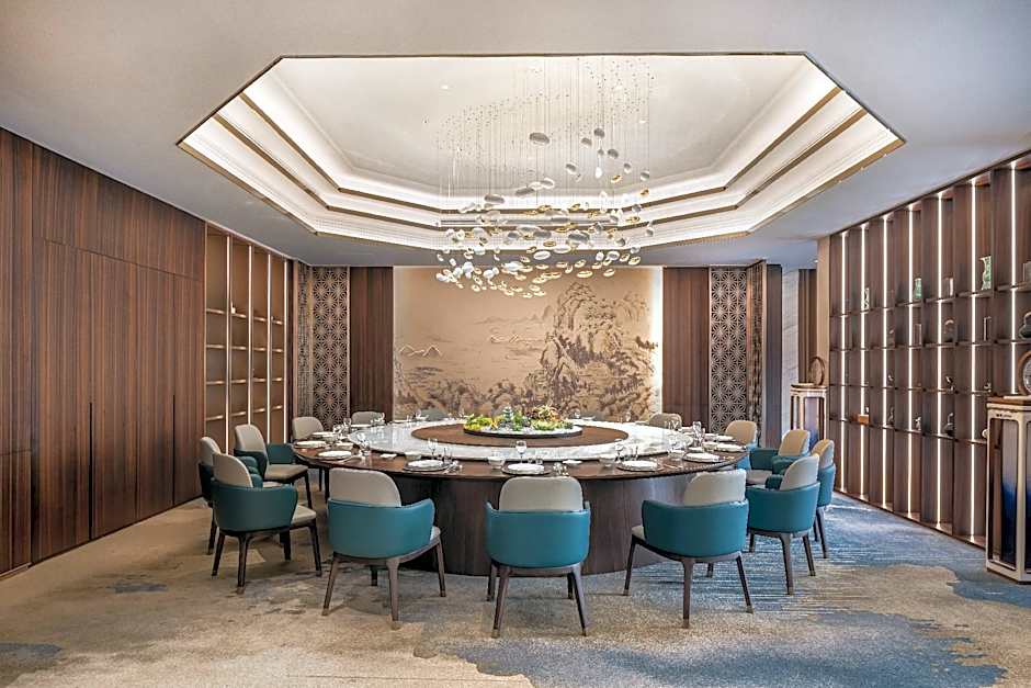 Wudangshan Jianguo Hotel