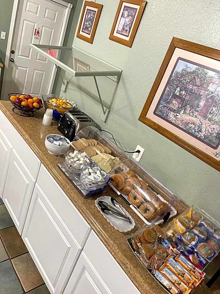 Carriage House Inn