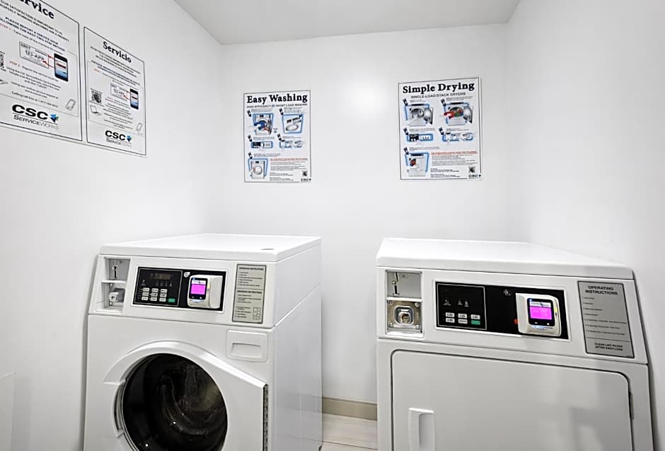 Holiday Inn Express & Suites Locust Grove By IHG