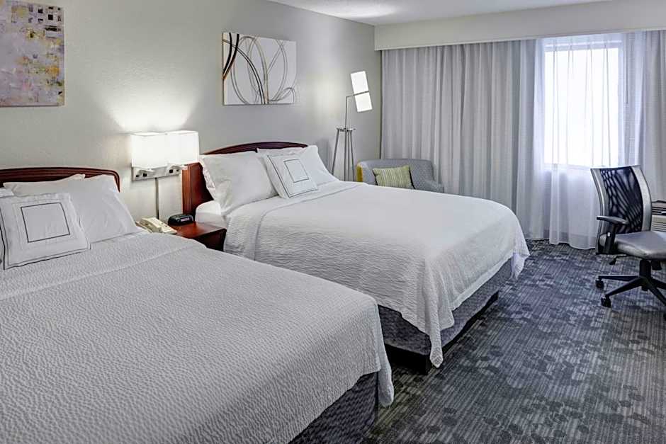 Courtyard by Marriott Wichita East