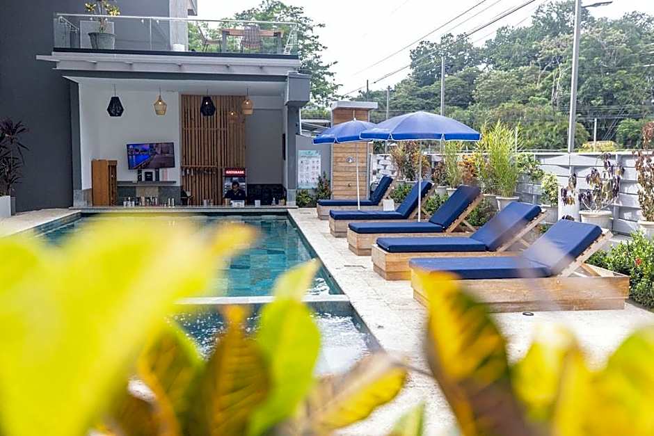 Hotel Paradise Bay