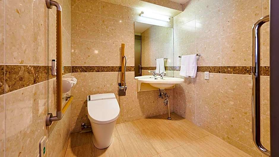 Toyoko Inn Tsushima Izuhara