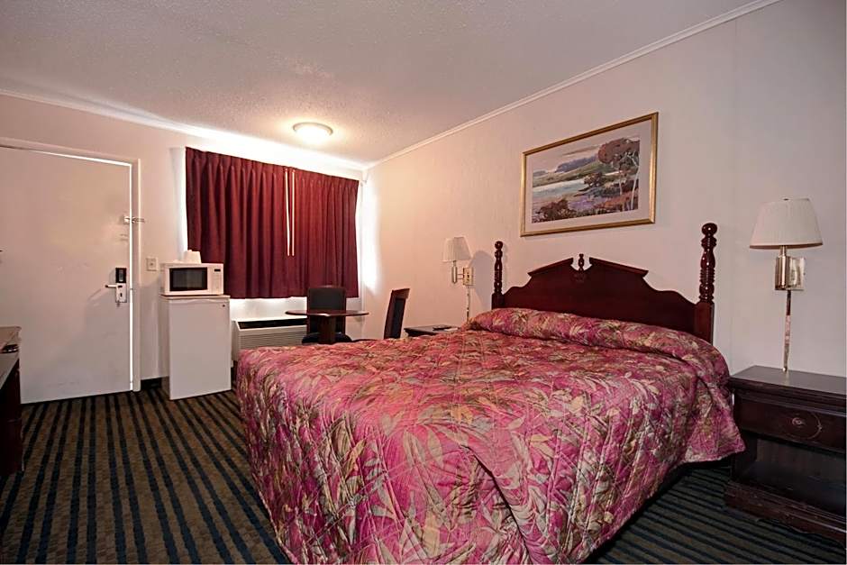 Amherst Inn & Suites