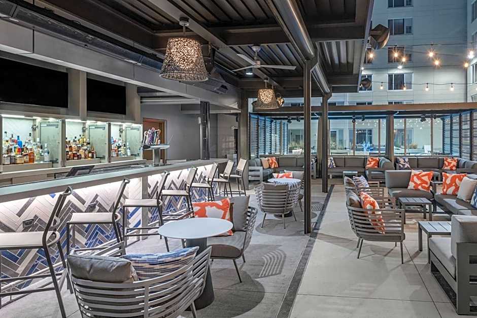 AC Hotel by Marriott Atlanta Midtown