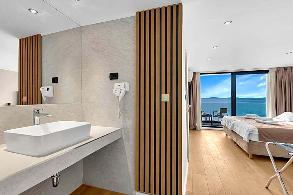 Beach Hotel Božikovina