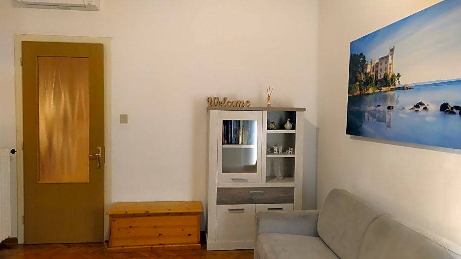 Appartamento in centro con wifi e posto auto in garage