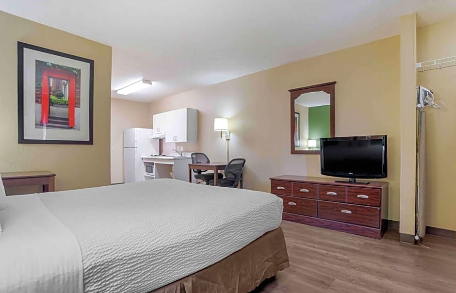 Extended Stay America Suites - Pensacola - University Mall