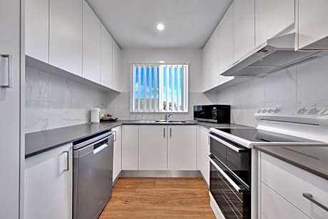 3 Bedroom Family Apartment