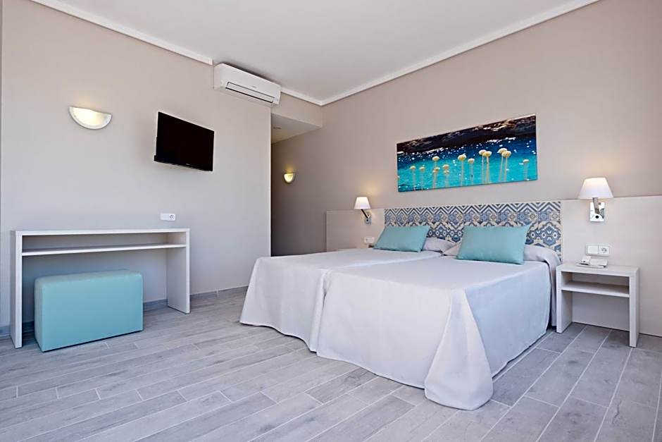 azuLine Hotel Llevant