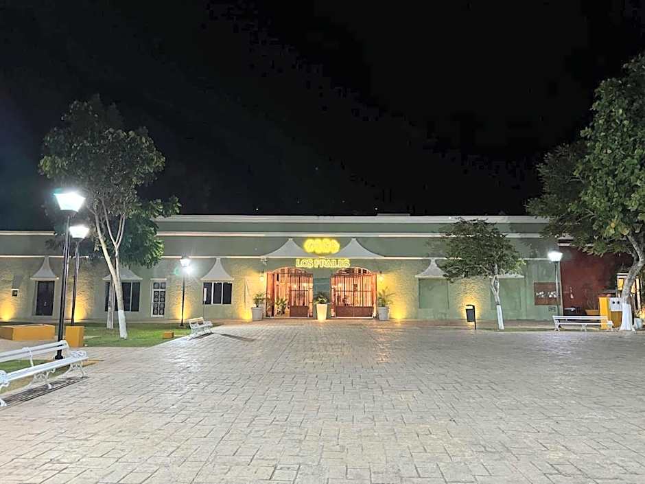 Los Frailes Concept Hotel