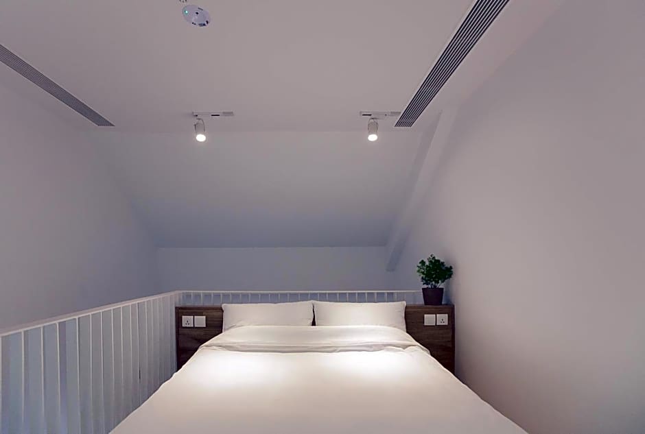 Photo 1 of 14 of Deluxe 1 Double Bed or 2 Beds