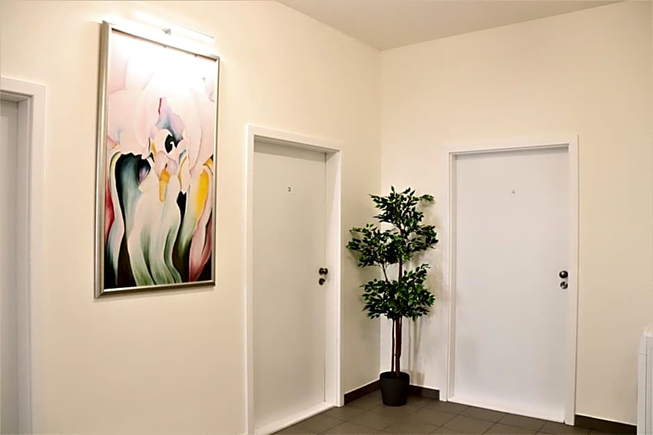 Flowers apartments