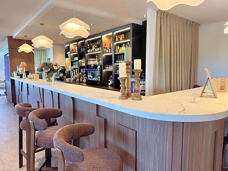 Mercure Chartres Est