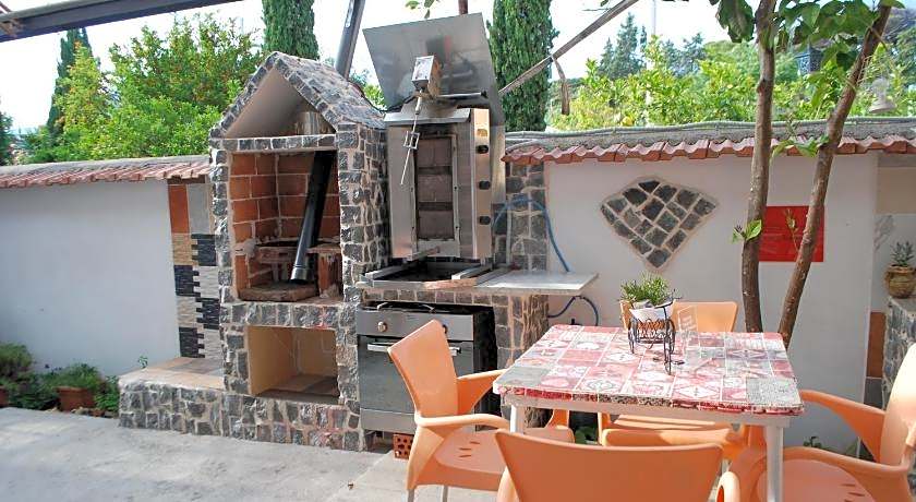 B&B Cappotto civico 48