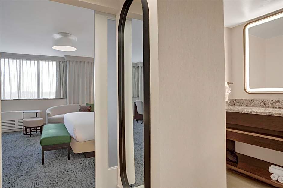 Hilton Crystal City At Ronald Reagan National Airport