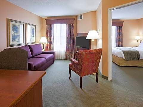 Grandstay Apple Valley