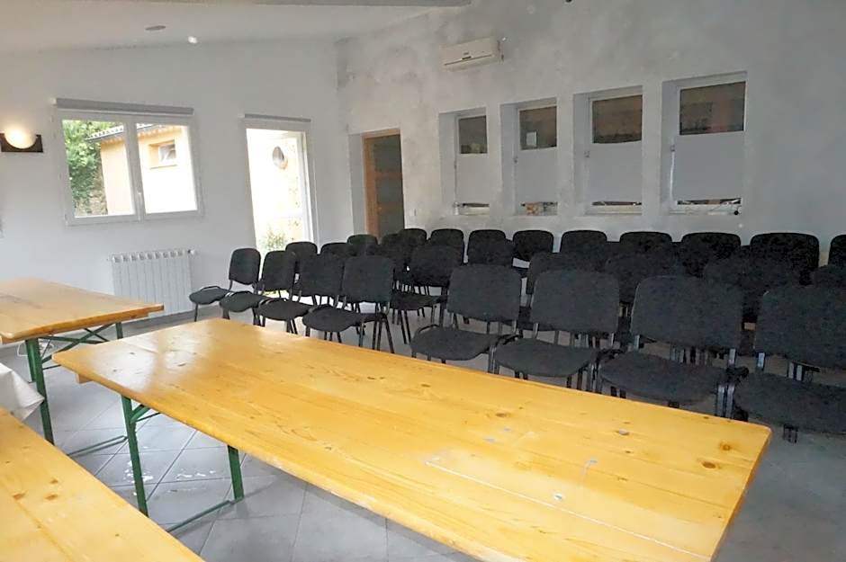 Logis Hotel Le Col De L'ange