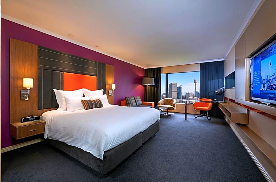 Photo 1 of 7 of Deluxe 1 King Bed, Park View