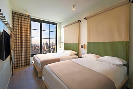 Double Room with Two Double Bed - City View