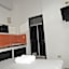 Easy Hotel