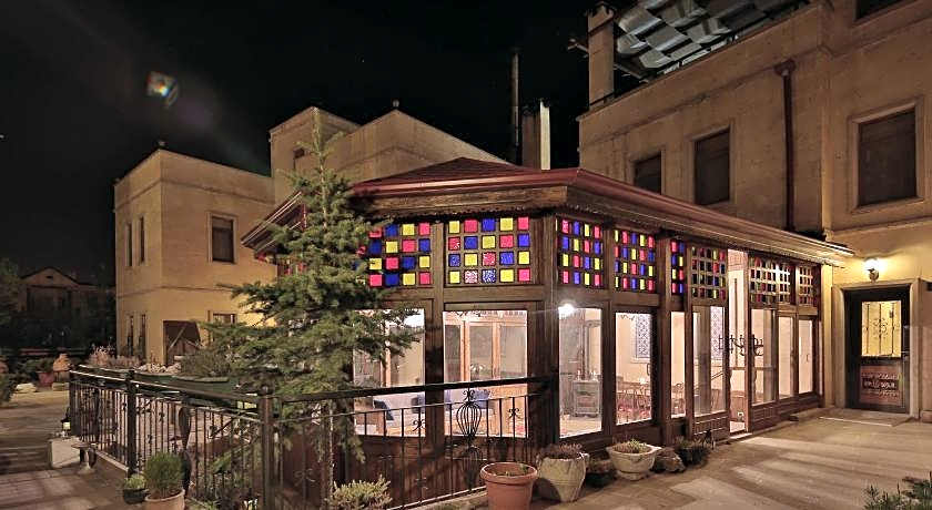 Royal Stone Houses - Goreme