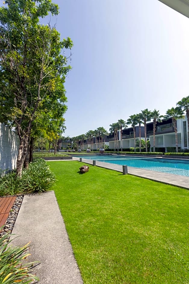 Baan Yamu Residences by RESAVA