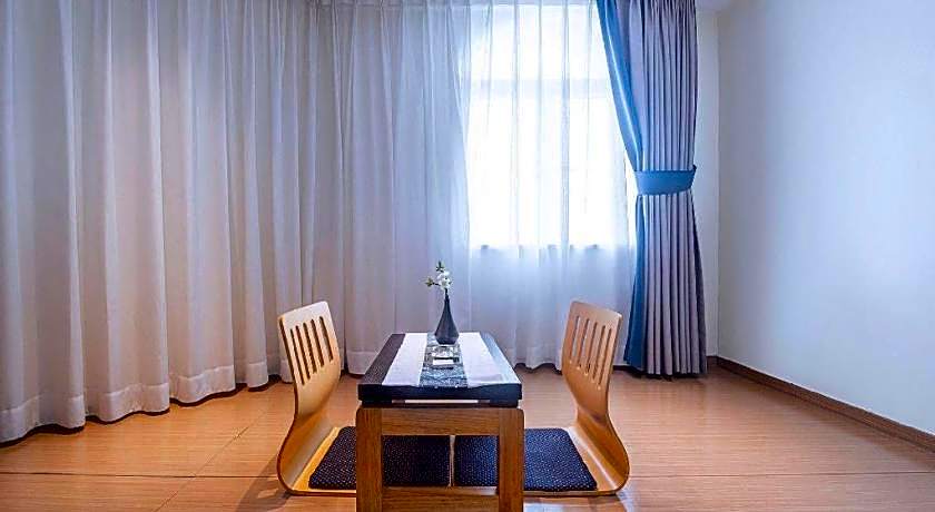 Zhongshan Louis Hotel