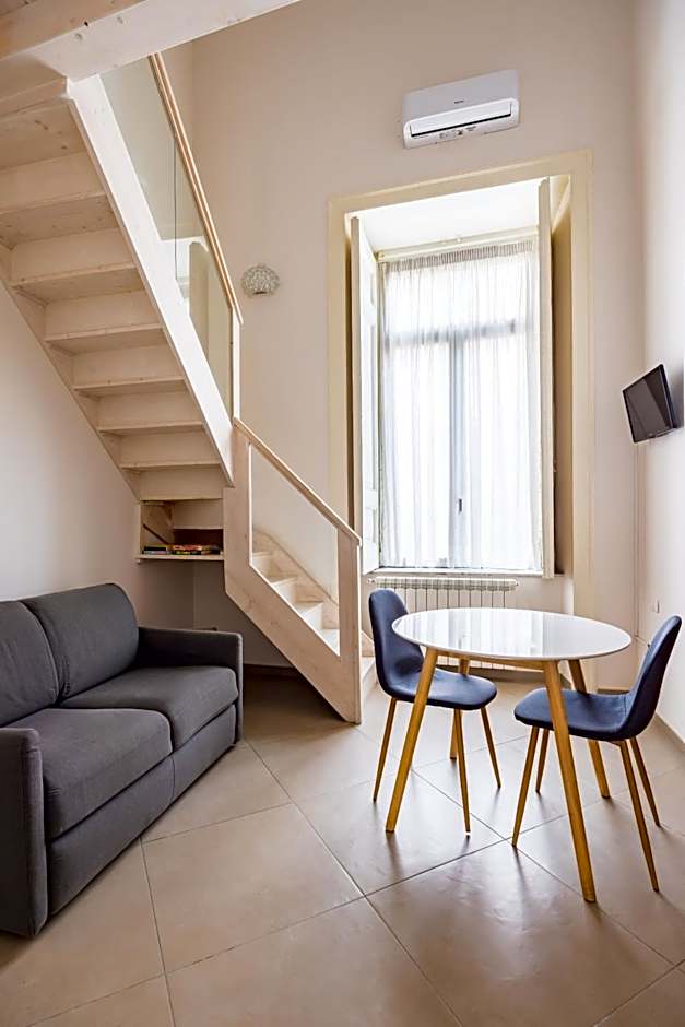 Piano Nobile by Napoliapartments