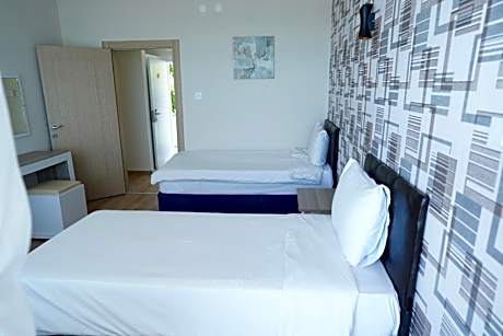 Double Room with Balcony (3 Adults)