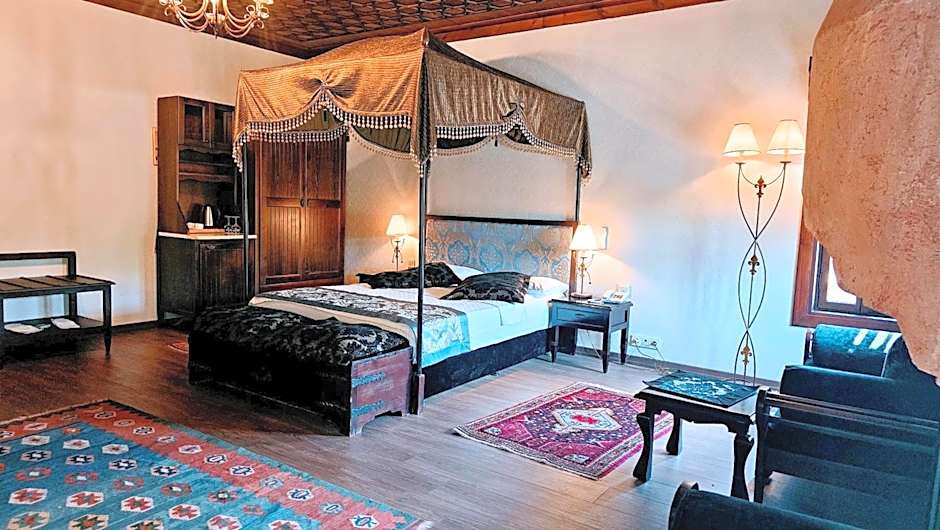 Otantik Hotel & Spa