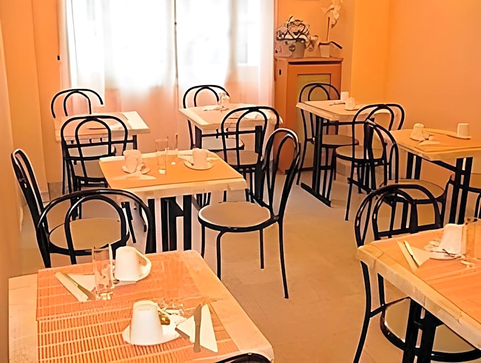 Tamaris Hotel