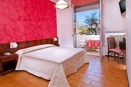 Economy Double or Twin Room