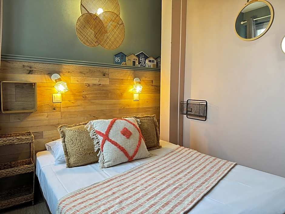 Acadie Saint Victor - Hôtel restaurant -Face mer- Châtelaillon plage