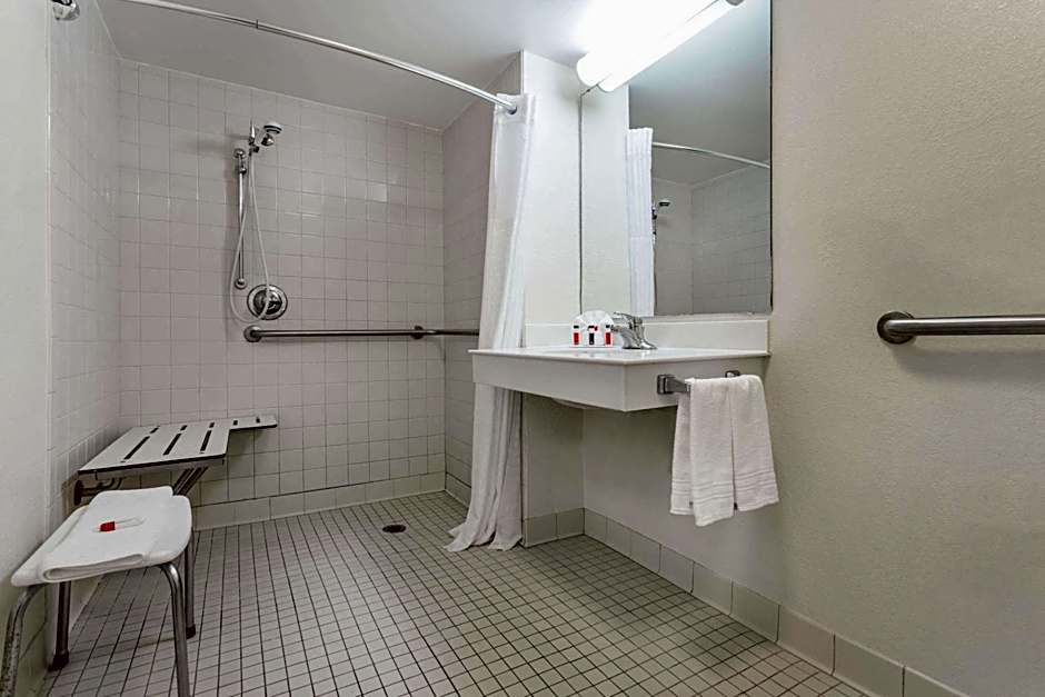 Extended Stay America Suites - Bristol