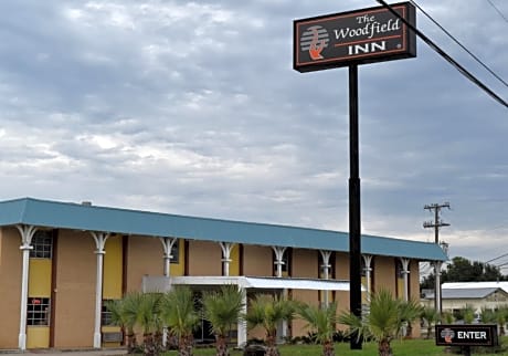 Woodfield Inn and Suites