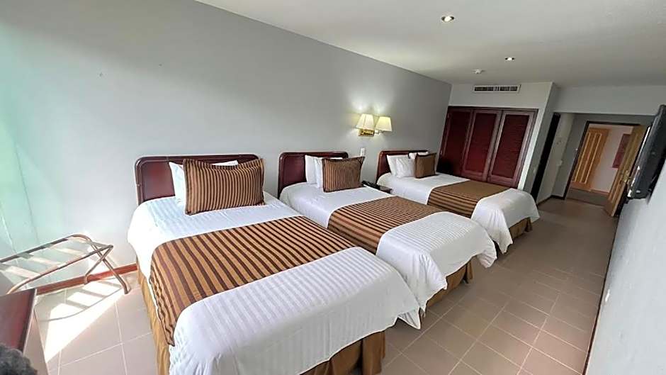 Hotel Internacional La Triada