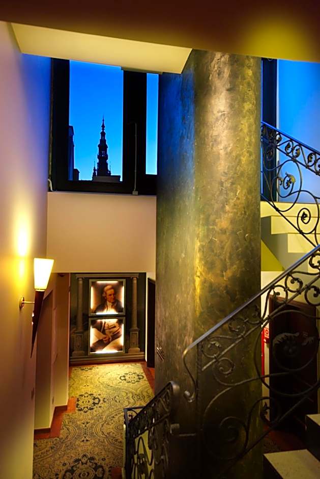 Hotel Holland House Old Town