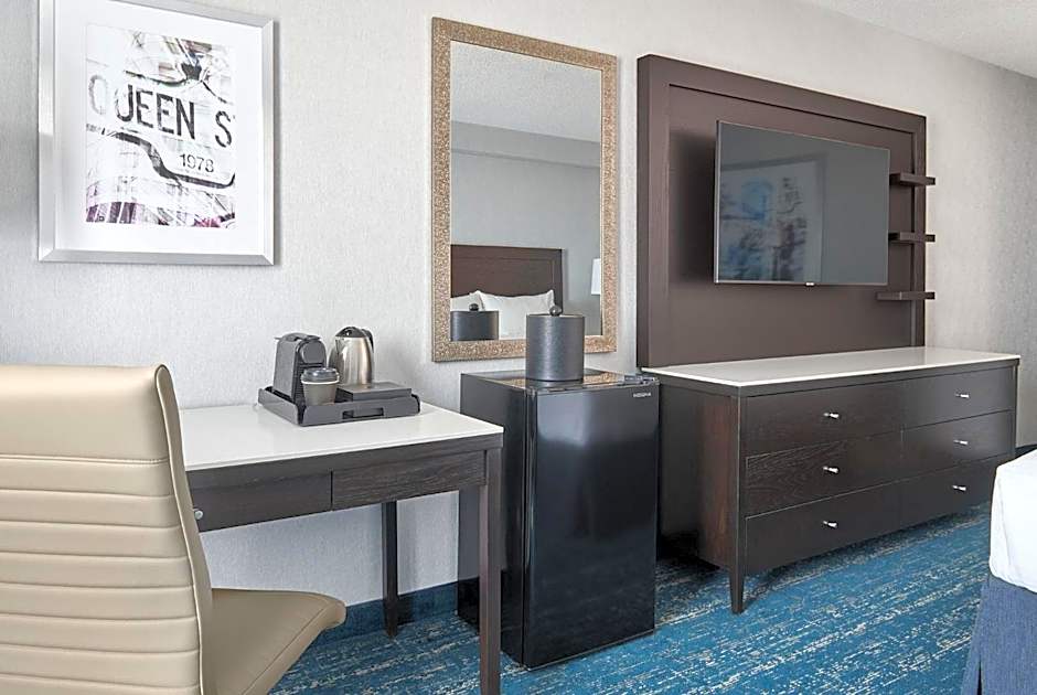 Chelsea Hotel Toronto