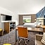 Comfort Inn & Suites Olathe - Kansas City