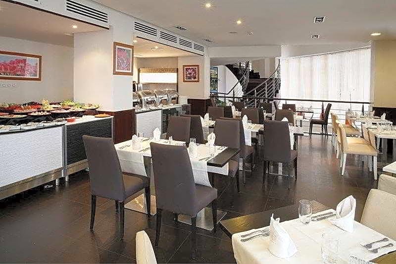 Liberte Hotel