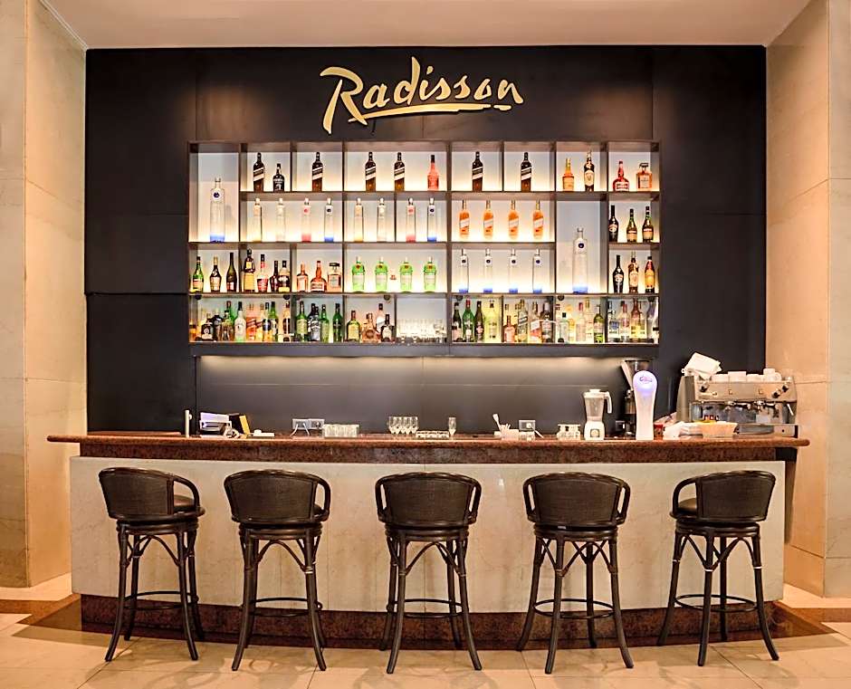 Radisson Montevideo Victoria Plaza Hotel