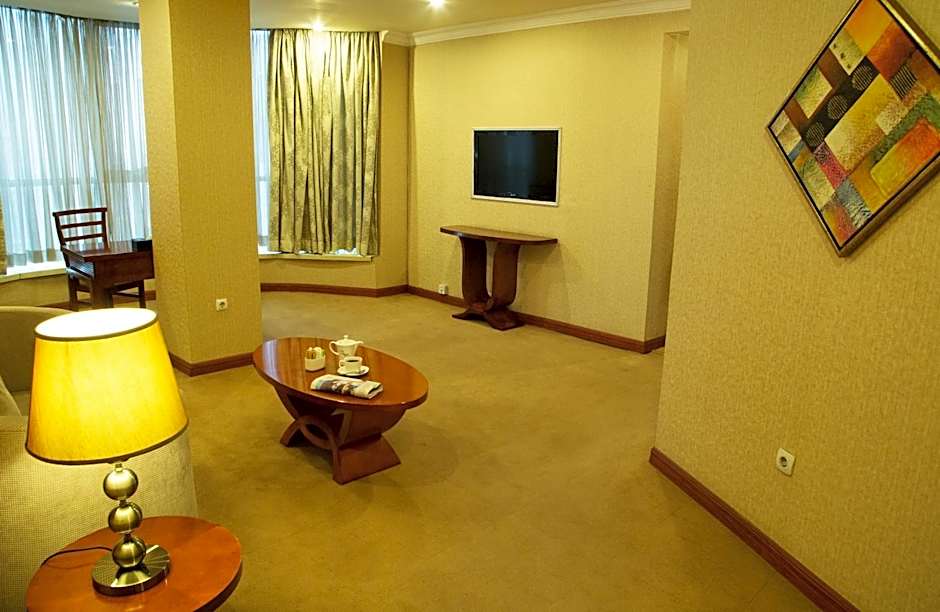 Jupiter International Hotel - Cazanchis