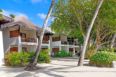 Deluxe Beach View  | 15% off Spa Treatment | Free canoe, kayak and snorkeling equipment when you stay with us l Complimentary 30 mins photography section 