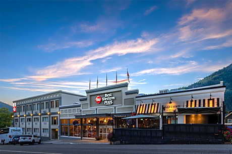 Best Western Plus Baker Street Inn