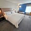 Holiday Inn Express Hotel & Suites Cincinnati-Blue Ash By IHG