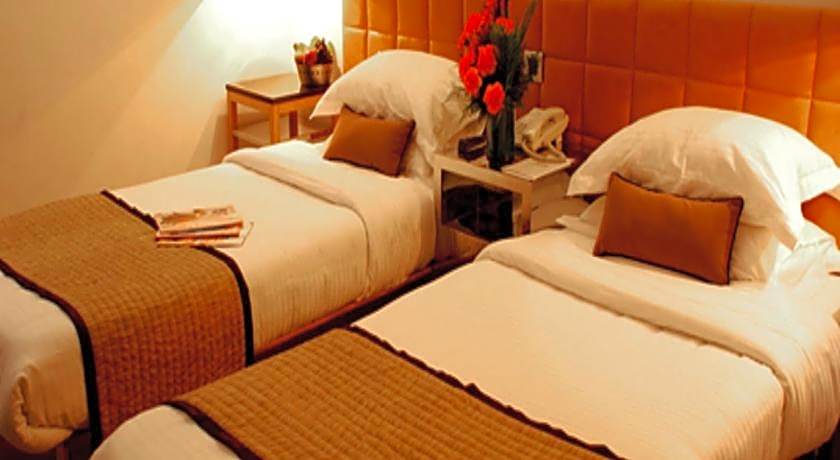 Hotel Palace Heights