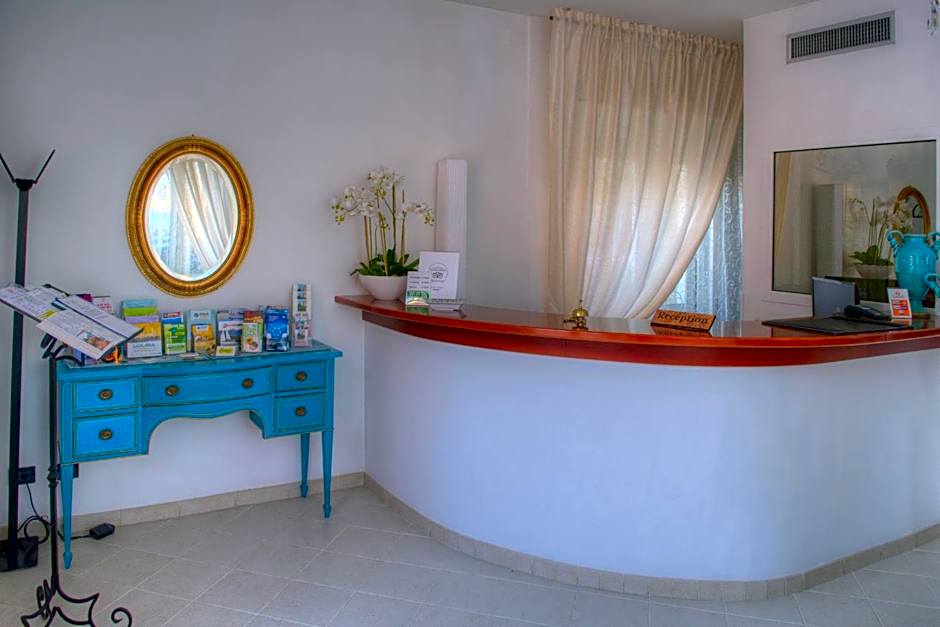 Hotel Noris