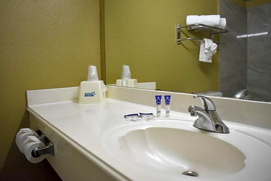 Americas Best Value Inn & Suites Haltom City Ft. Worth
