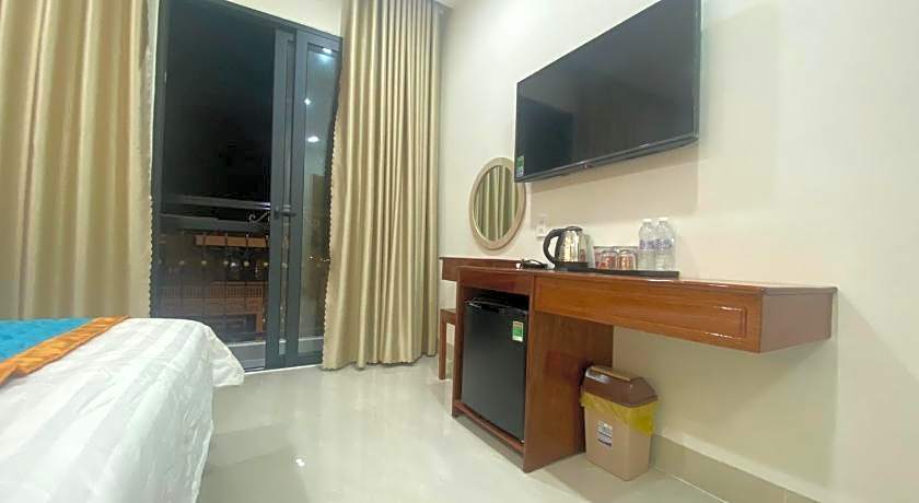 KHÁCH SẠN Biển Xanh